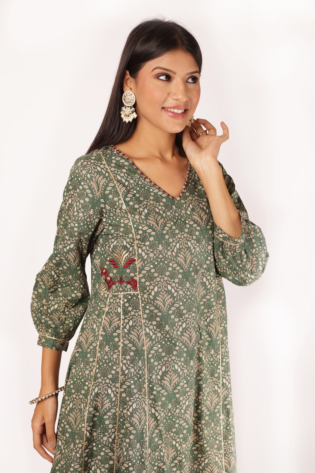 ANVI KURTA SET - GREEN