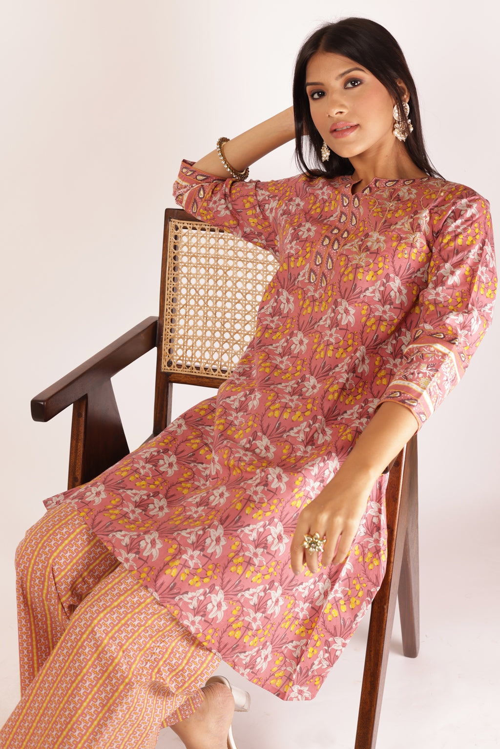 AKSHI KURTA SET - PEACH