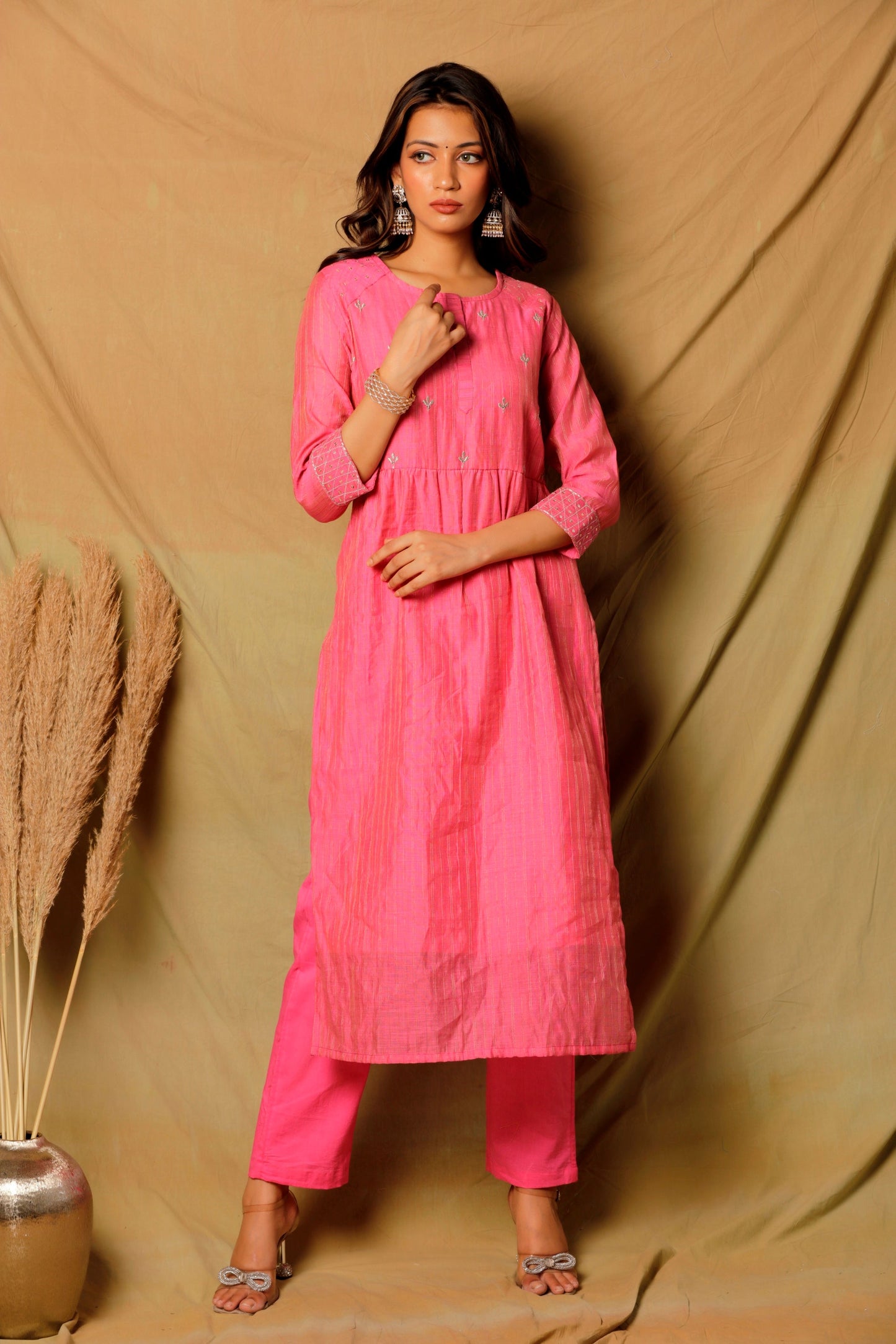 NAZAKAT KURTA SET - PINK