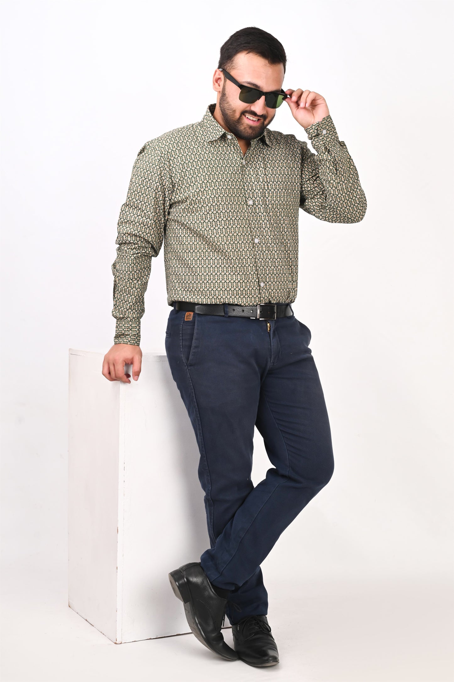 MEN SHIRT 08