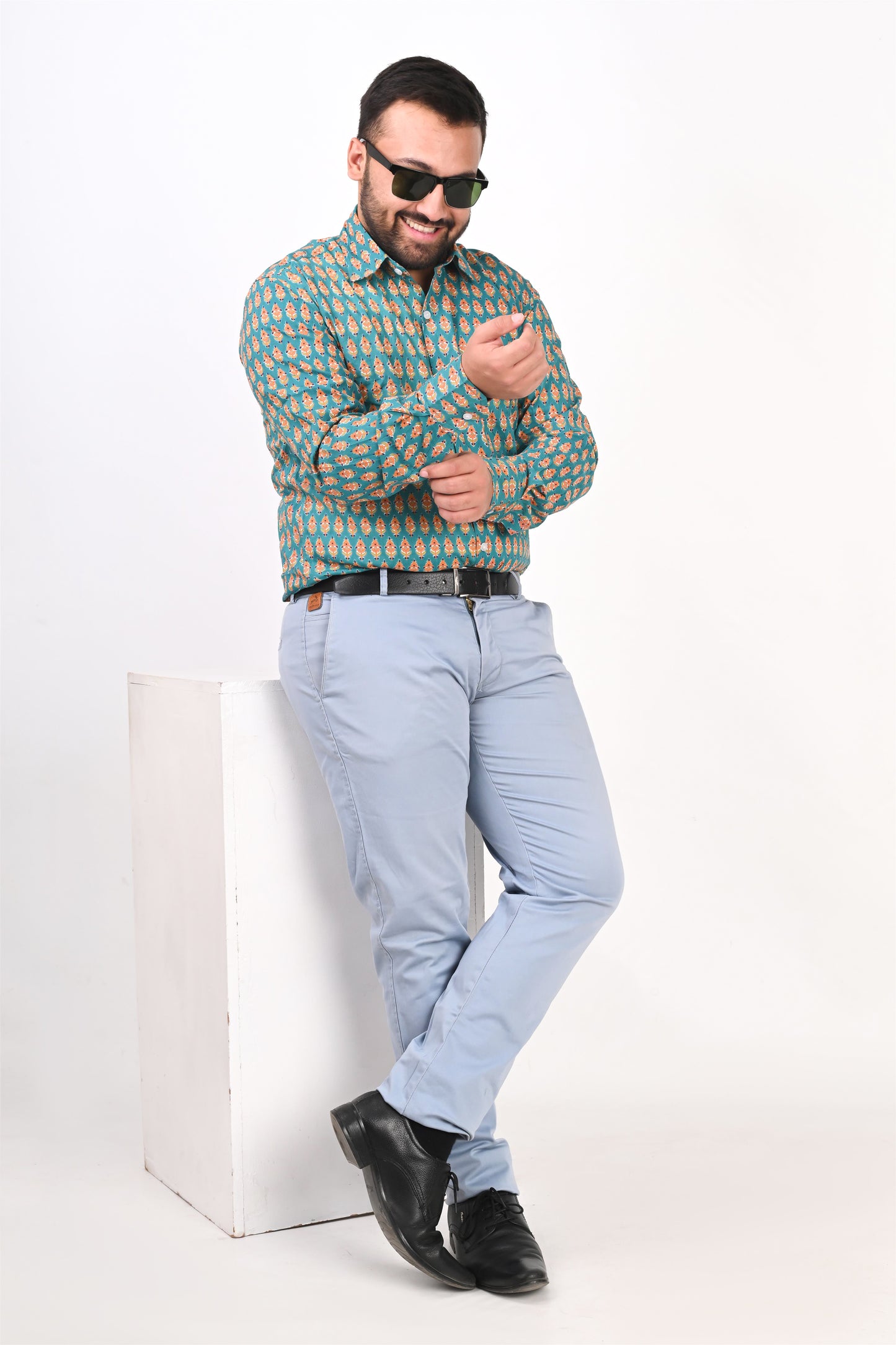 MEN SHIRT 04