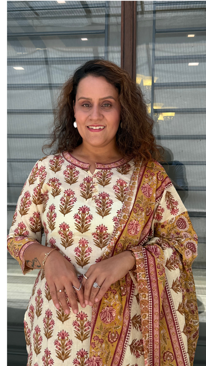 Kaaya - summery floral printed suit set