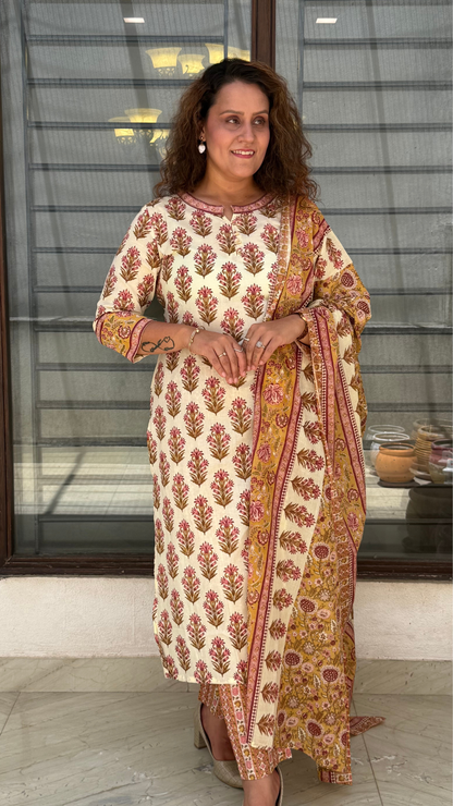 Kaaya - summery floral printed suit set