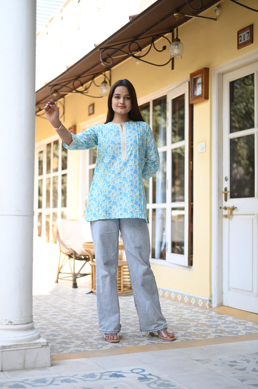 Isha short Kurti blue