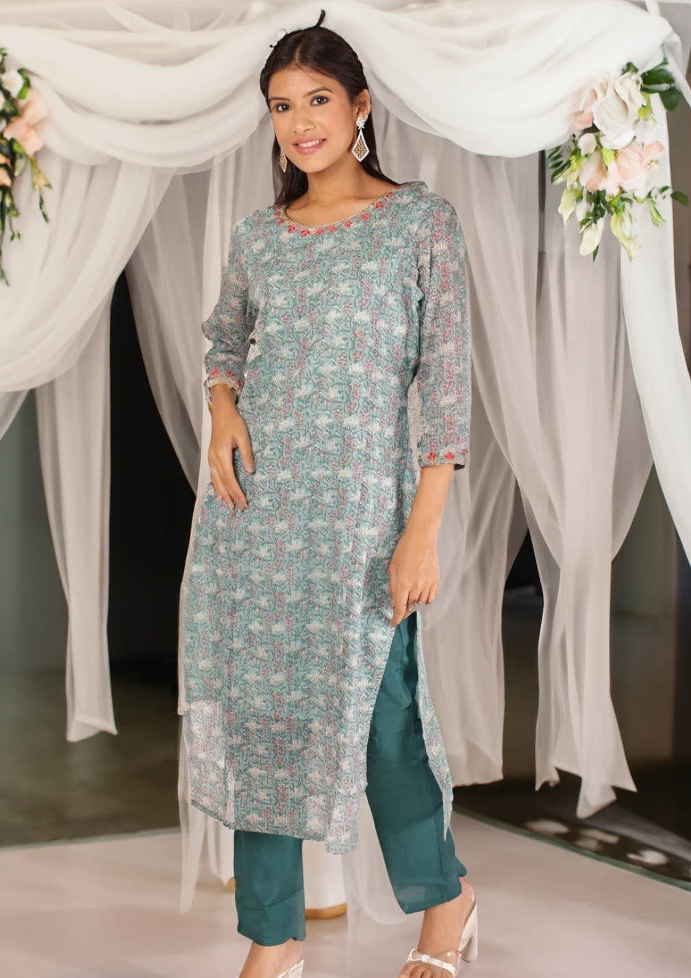 ANURADHA KURTA SET - BLUE