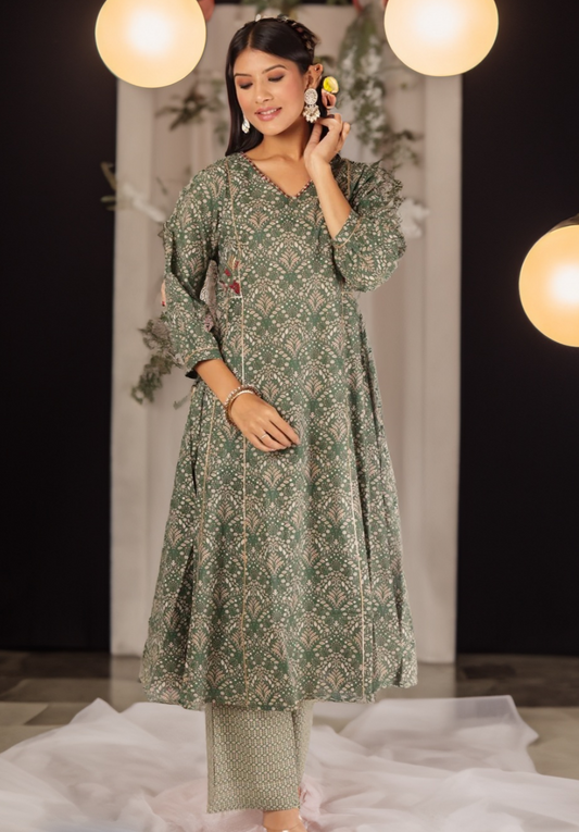 ANVI KURTA SET - GREEN